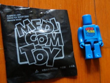 Medicom Toy Kubrick 100% Tokyo Toy Show 2000 Memorial Model Blue Action Figure Online