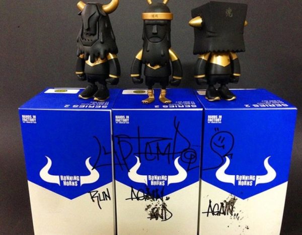 Hands in Factory 2014 UpTeMPO RocKOON Running Baby Horns Series 2 Day Off Wraith Wil.P Black Gold ver 3 7  Vinyl Figure Set Fashion