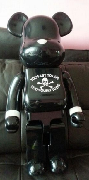 Medicom Toy 2006 Be@rbrick 1000% Mastermind Japan Ver 29  Vinyl Figure on Sale