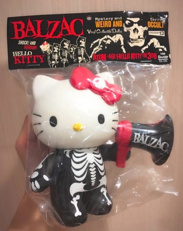 Medicom Toy 2009 VCD Vinyl Collectible Dolls Balzac Hello Kitty Black Ver 6  Vinyl Figure For Discount