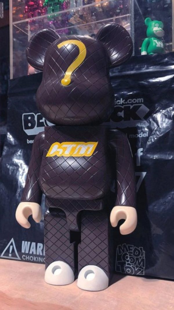 Medicom Toy 202 Be@rbrick 400% Nike HTM ver 11  Vinyl Figure Supply