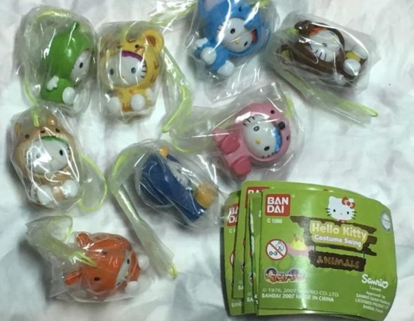 Bandai Sanrio Hello Kitty Gashapon Costume Swing Animal Edition Part 1 8 Strap Figure Set on Sale