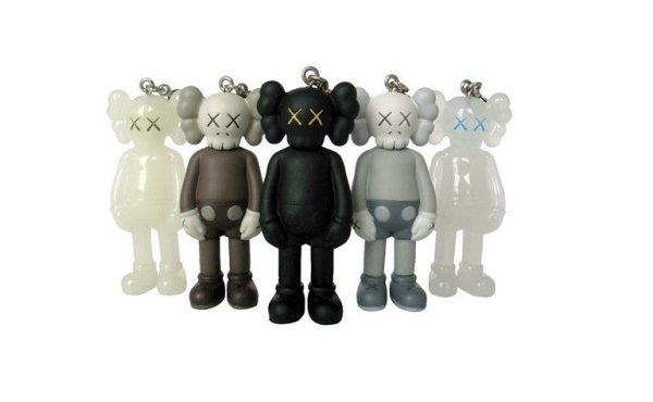 Medicom Toy Original Fake Kaws Companion 5 GID Trading Key Chain Figure Set Hot on Sale